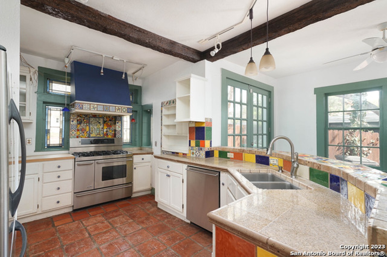 Historical San Antonio house for sale was once home to hotelier who restored the Crockett Hotel
