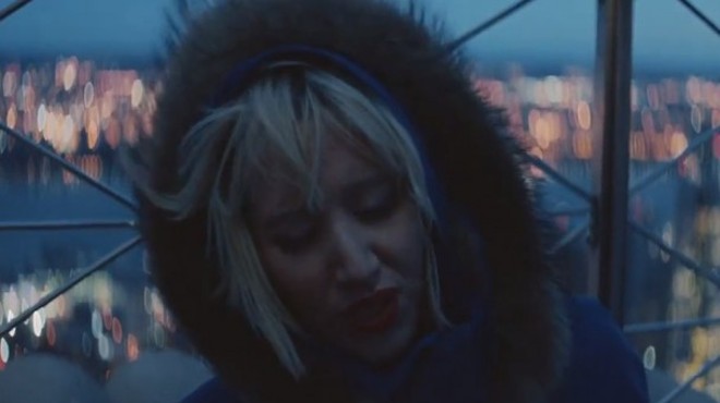 Video: Yeah Yeah Yeahs on top of the world